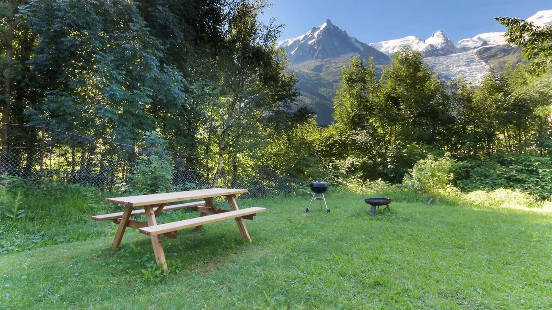 Violette De Cham - Jardin Prive - Vue Mont Blanc 0*, Chamonix France