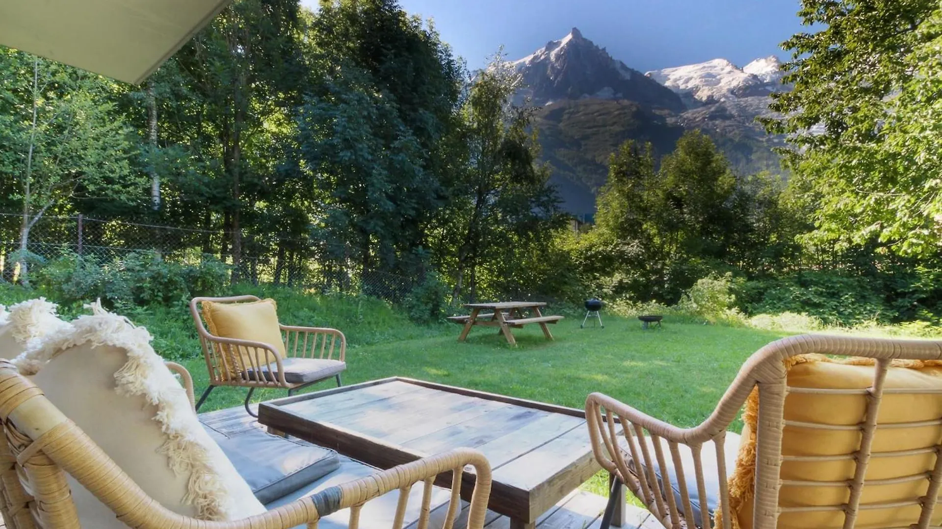 Apartment Violette De Cham - Jardin Prive - Vue Mont Blanc